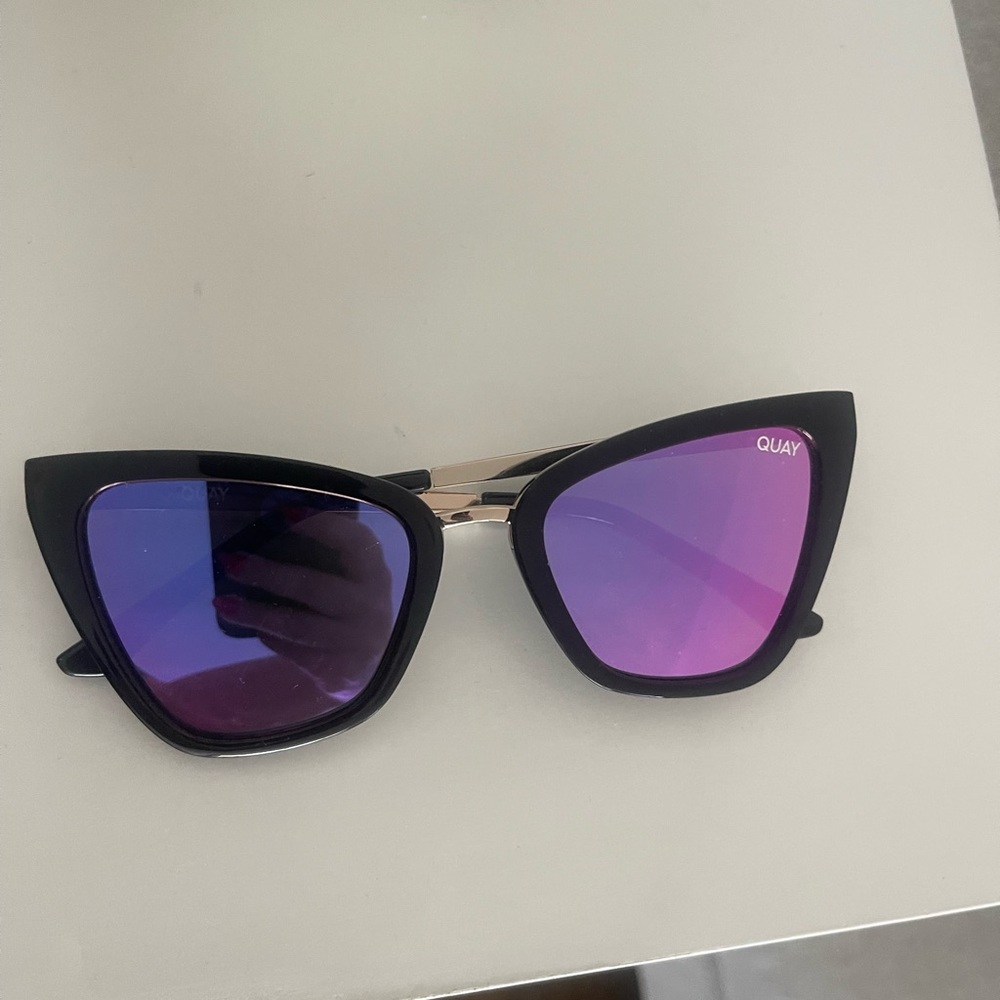 Quay Australia Black and Purple Geometric Sunglasses